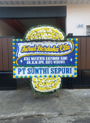 Papan Bunga Duka di Johan Pahwalan